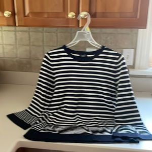 Jones New York signature top